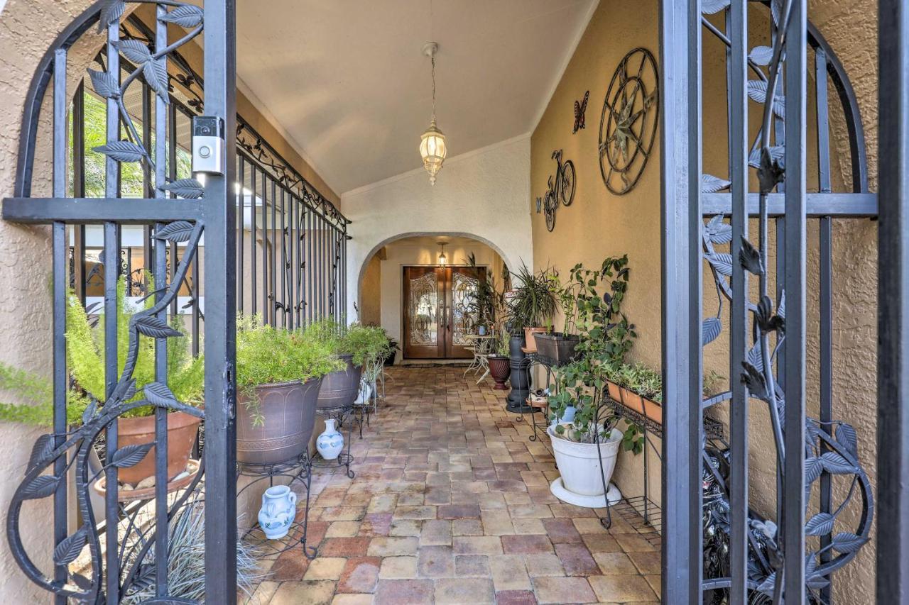 Cozy Home In Heart Of Tampa With Lanai And Pool! ภายนอก รูปภาพ