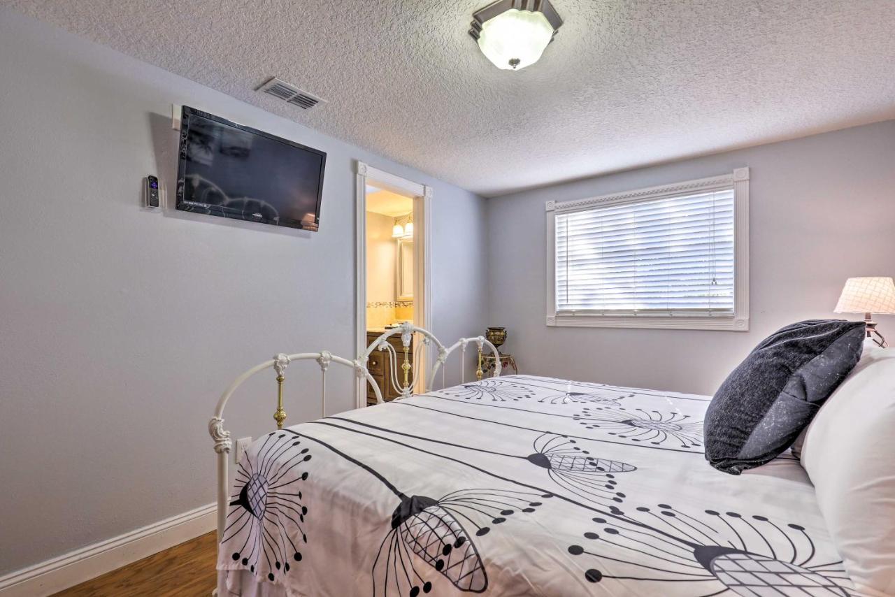 Cozy Home In Heart Of Tampa With Lanai And Pool! ภายนอก รูปภาพ