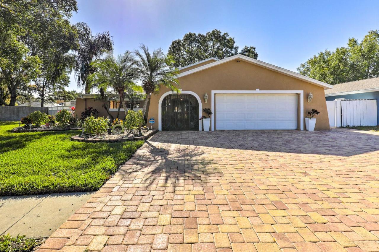 Cozy Home In Heart Of Tampa With Lanai And Pool! ภายนอก รูปภาพ